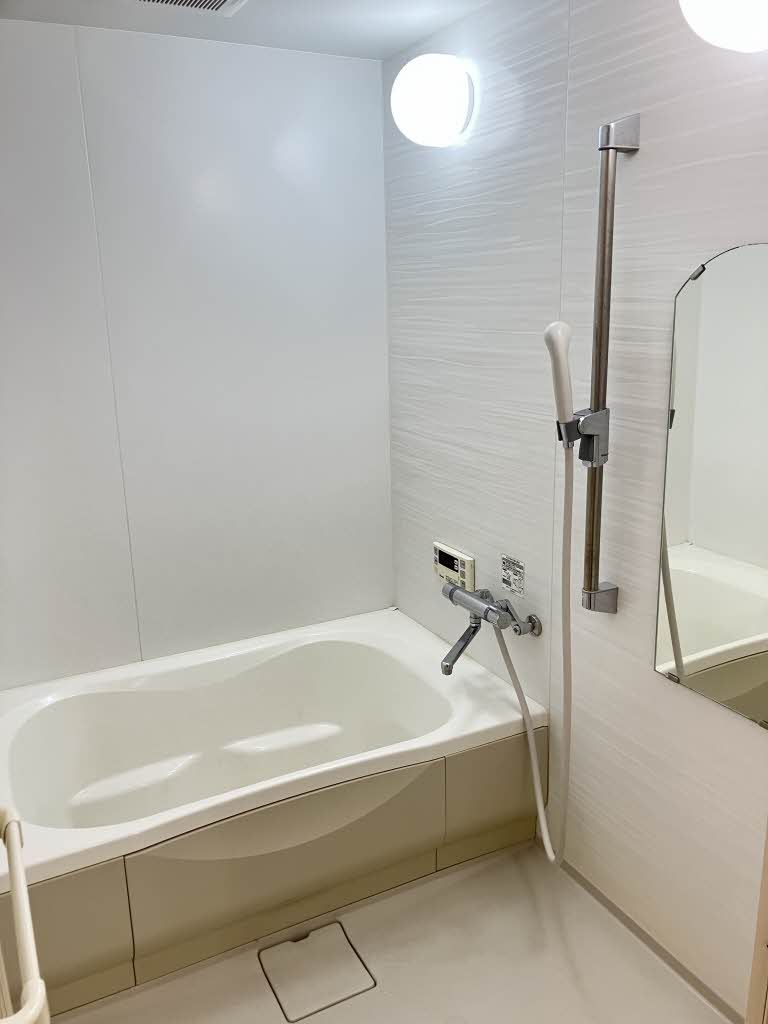 バス・シャワールーム　浴室