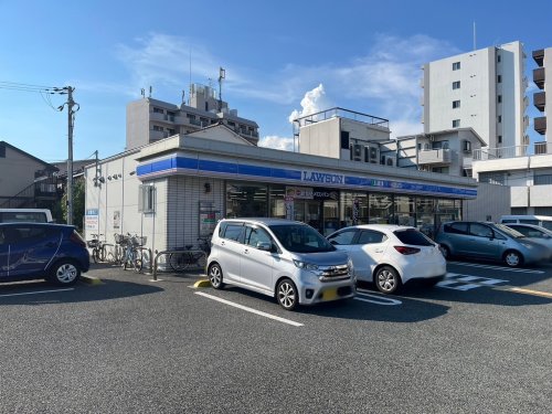 コンビニ　ローソン 尼崎西立花町三丁目店（コンビニ）まで150m