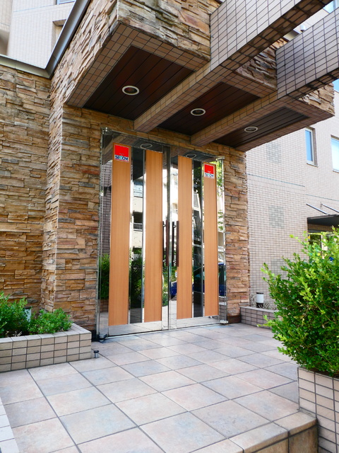 建物外観　★２０２３年１０月撮影★