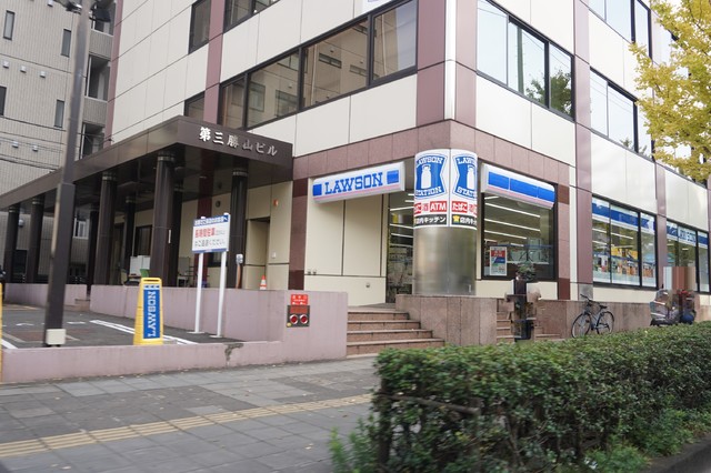 コンビニ　ローソン仙台上杉５丁目店（コンビニ）まで240m