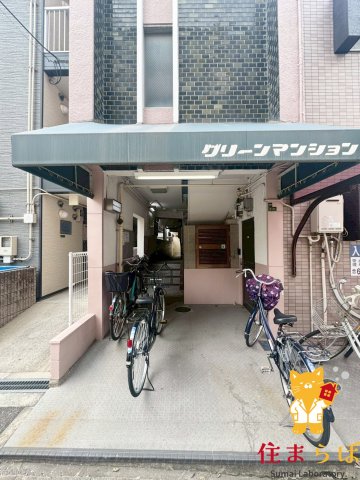 エントランス　共用部の印象も大切に