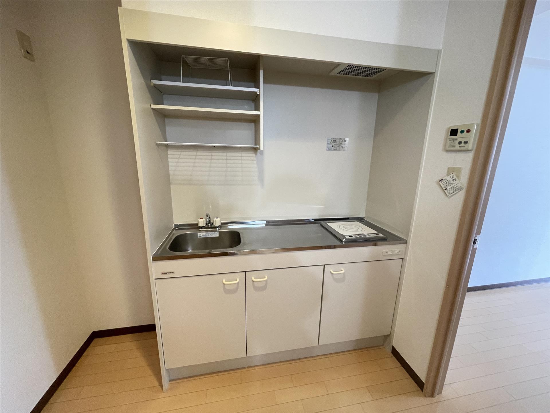 キッチン　1口ＩＨクッキングヒーターのキッチン♪