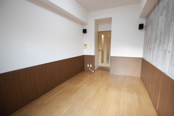 居室・リビング　※別号室の写真です