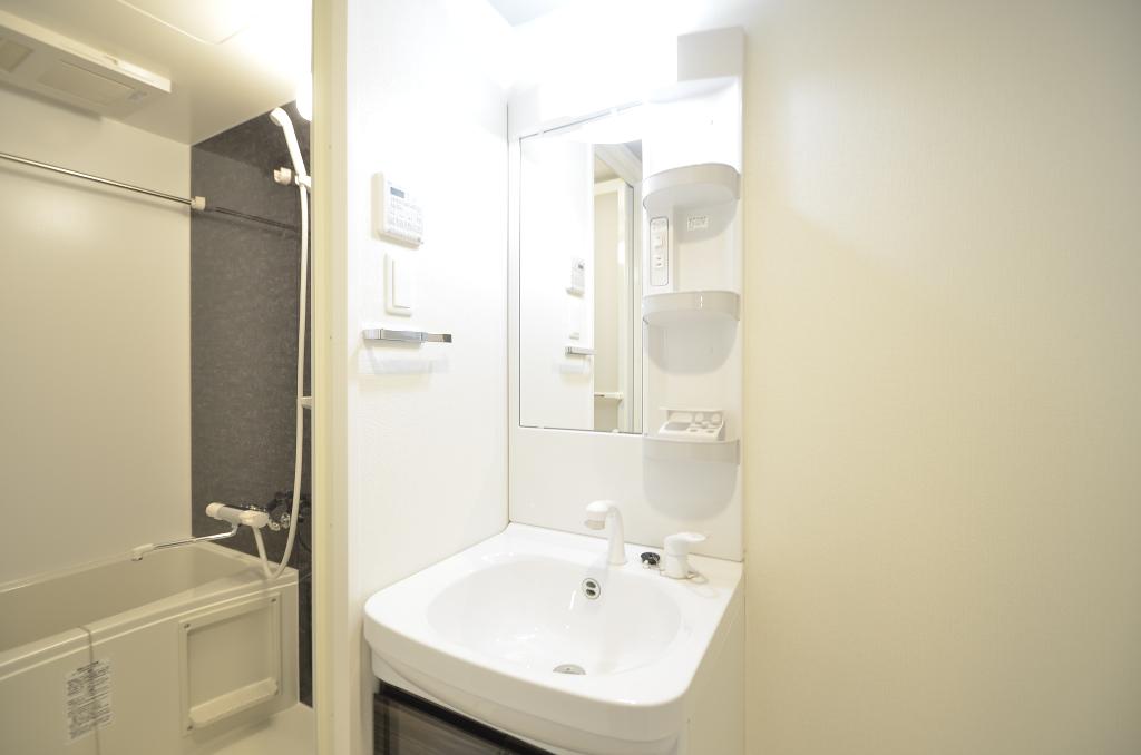 洗面設備　洗髪洗面化粧台