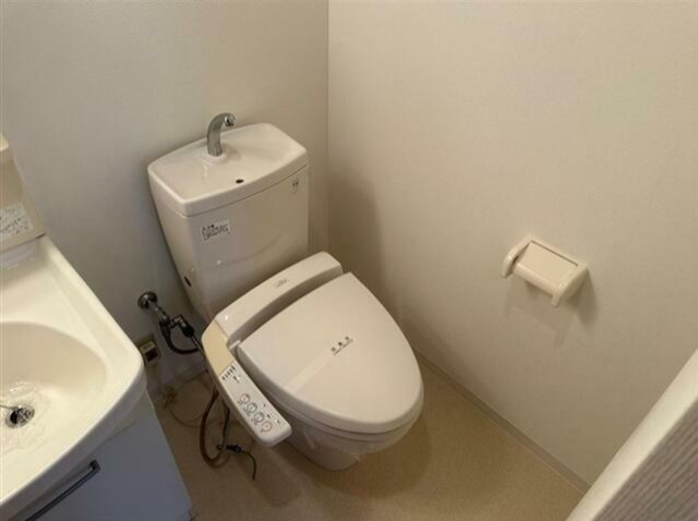 トイレ　トイレ