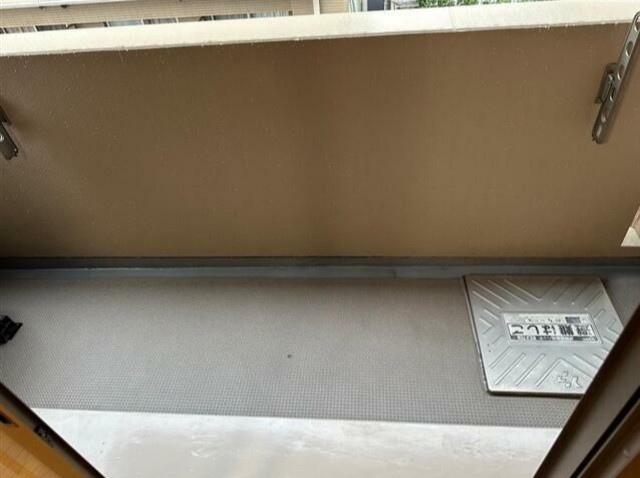 バルコニー　バルコニーあります