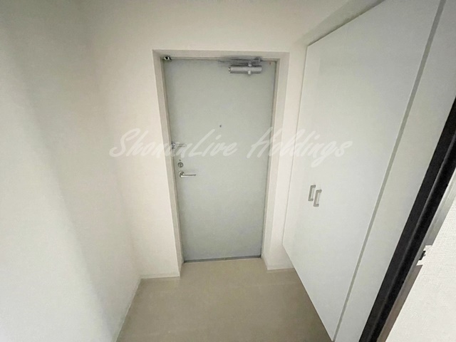 玄関　シューズボックス付きの玄関♪