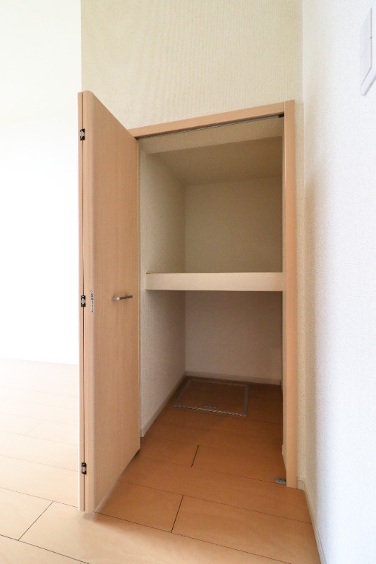 収納　図面と現状に相違がある場合には現状を優先