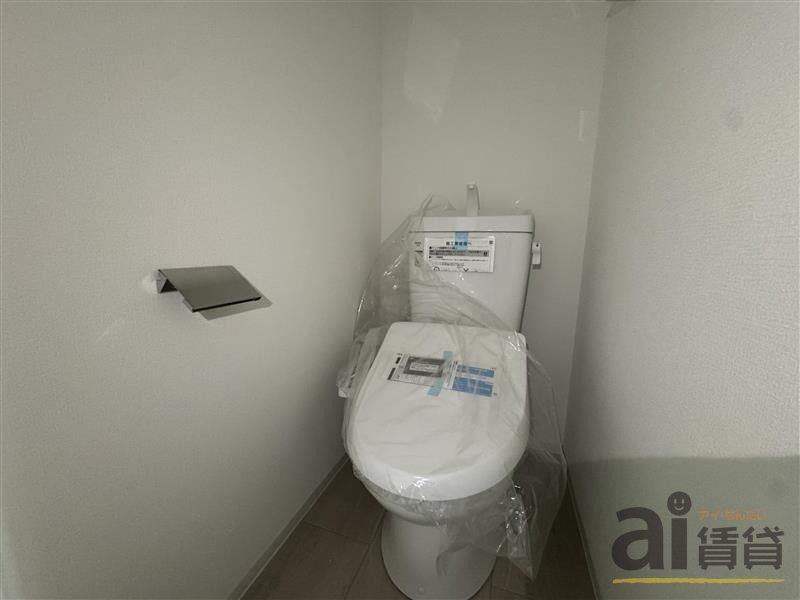 トイレ　※同仕様写真です