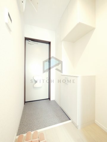 玄関　収納もある玄関です