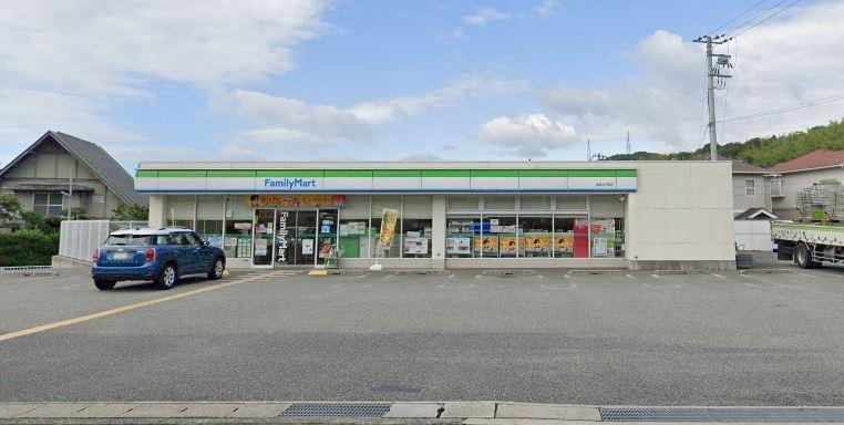 コンビニ　ファミリーマート姫路北平野店（コンビニ）まで1012m