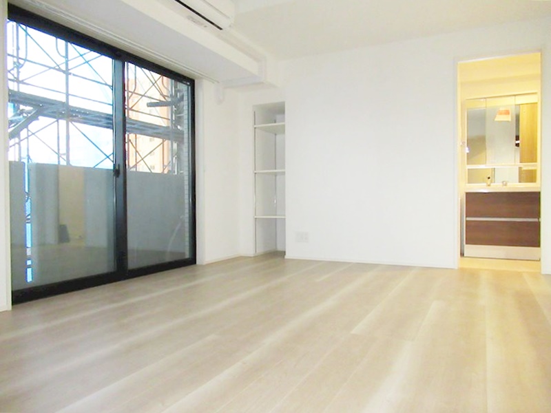 居室・リビング　開放感のあるゆったりとしたお部屋です♪