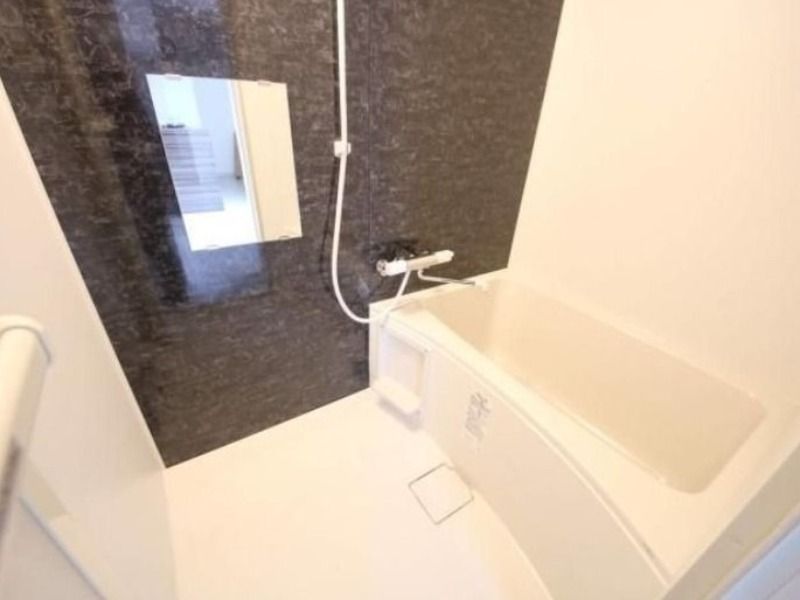 バス・シャワールーム　別号室の写真です♪