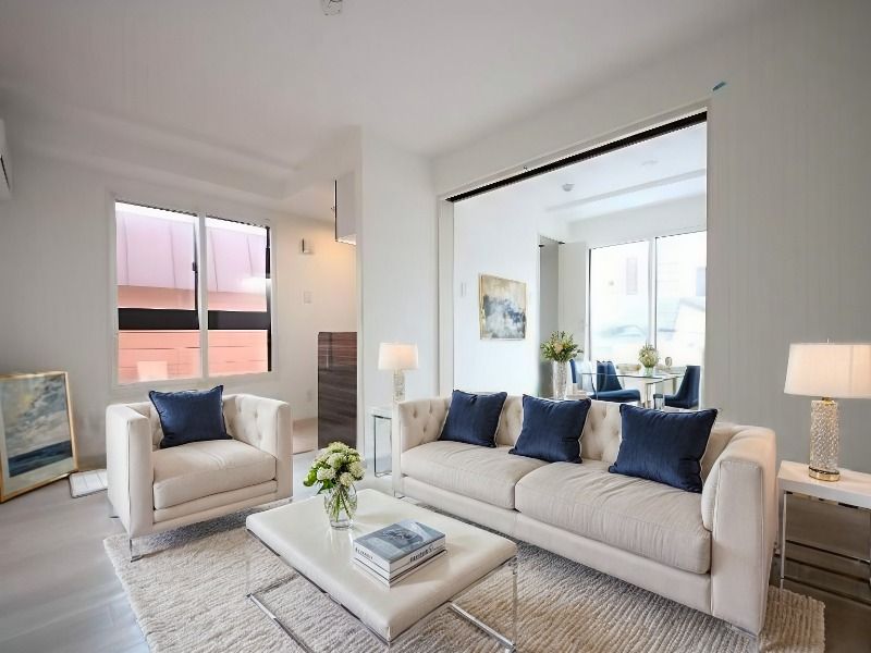 居室・リビング　別号室の写真です（実際に家具はありません）