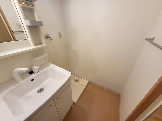 洗面設備　サンプル写真です。現況優先です。