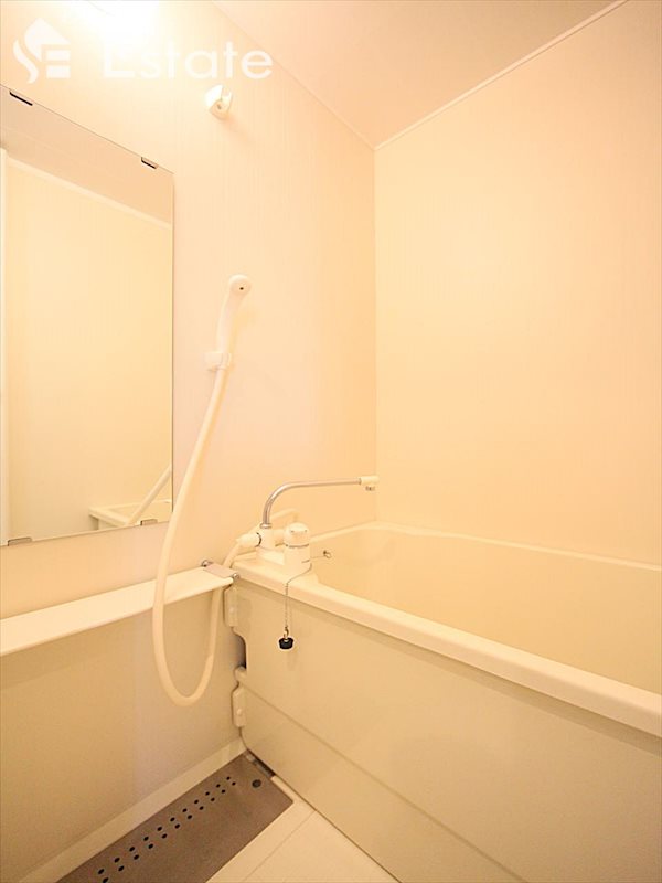 バス・シャワールーム　バスルーム