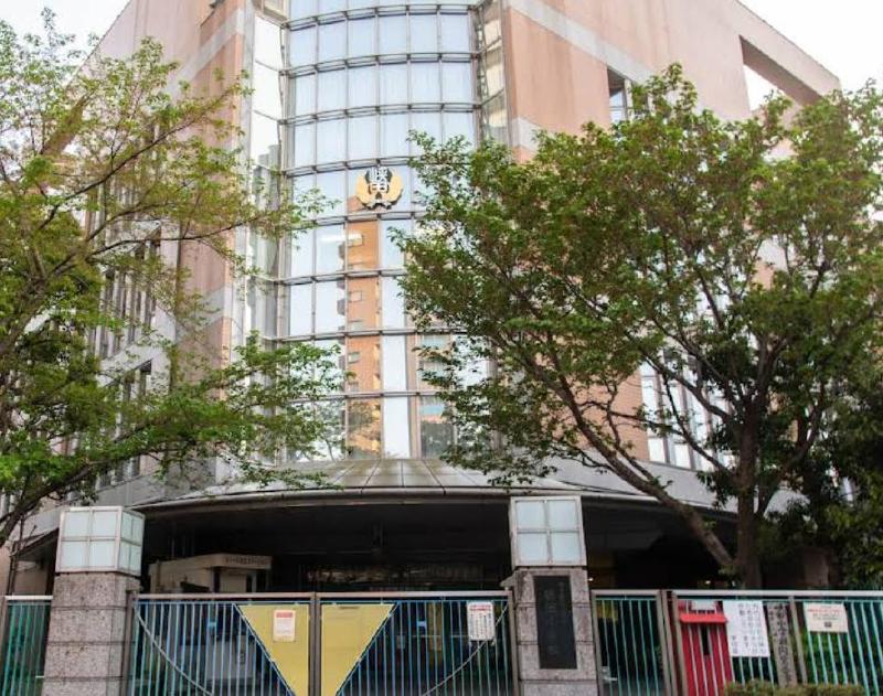 小学校　峡田小学校（小学校）まで290m