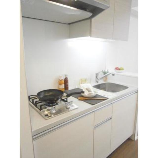 キッチン　※写真は同タイプ住戸です。