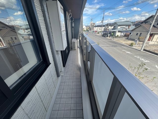 バルコニー　※室内写真は207号室参照