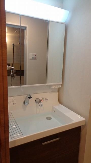 洗面設備　☆嬉しい独立洗面台☆