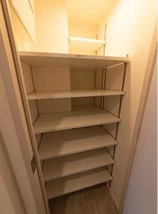 玄関　ゆったりとした玄関です