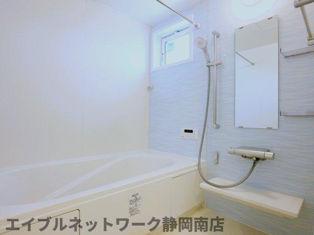 バス・シャワールーム　同イメージ