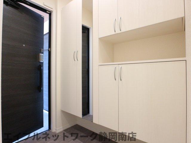 玄関　同イメージ