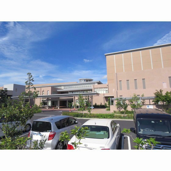 図書館　おおぶ文化交流の杜図書館（図書館）まで2411m