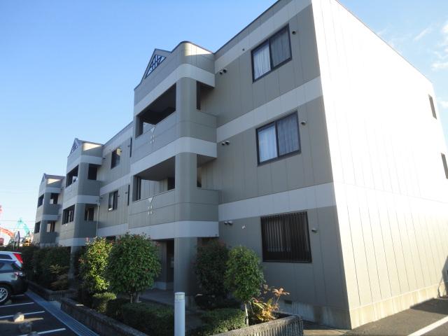 エントランス　外観写真（昼）