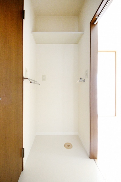 その他部屋・スペース　洗濯機置き場