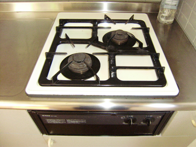 キッチン　２口コンロ