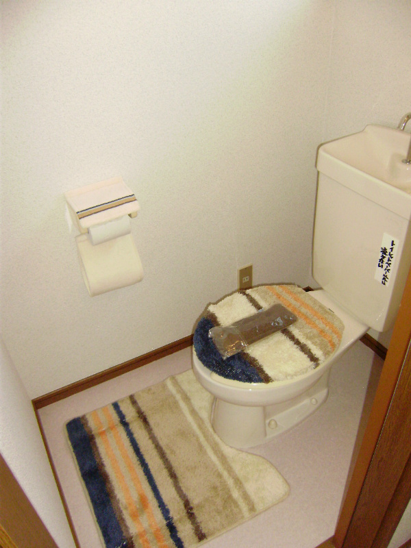 トイレ　トイレ