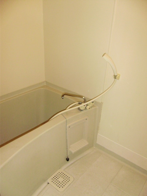 バス・シャワールーム　ゆったりお風呂