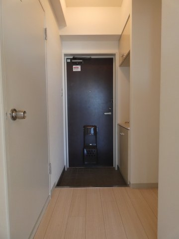 玄関　収納もある玄関です