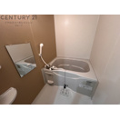 バス・シャワールーム　浴室乾燥機つきで便利！