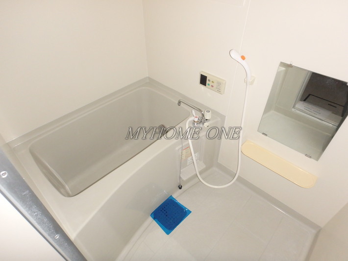 バス・シャワールーム　浴室