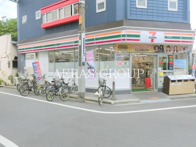 コンビニ　セブンイレブン北区赤羽2丁目店（コンビニ）まで208m