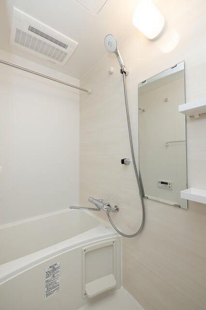 バス・シャワールーム　☆ゆったりくつろげるお風呂☆