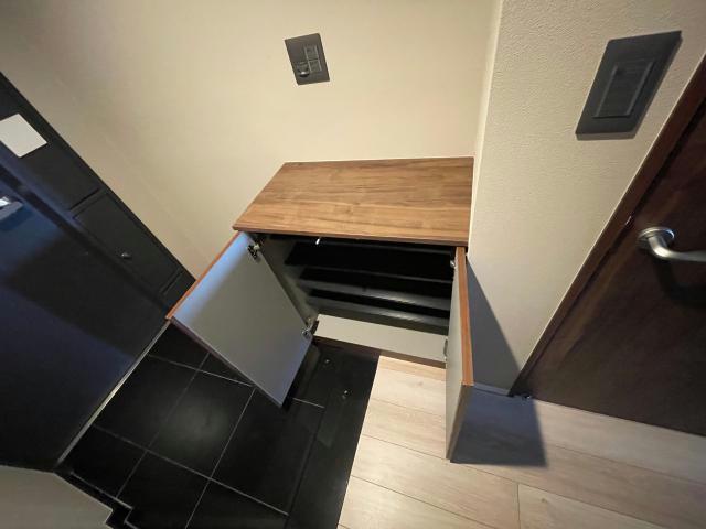 玄関　シューズボックス