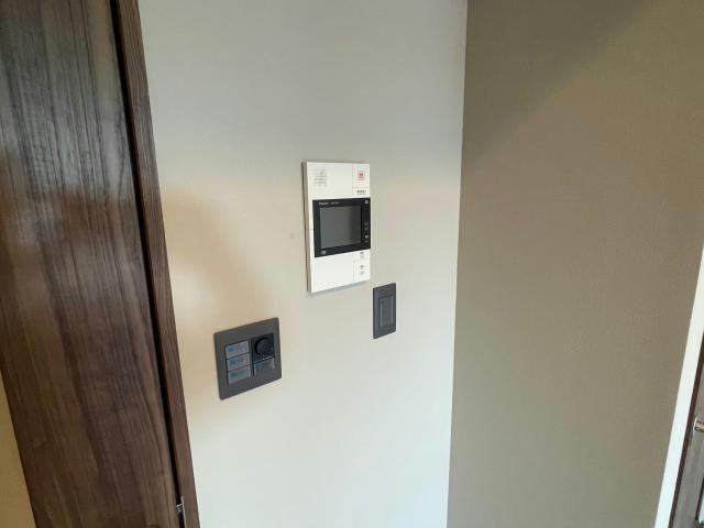 セキュリティ　TVモニターインターホン