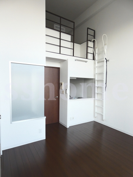 居室・リビング　キレイなお部屋です☆