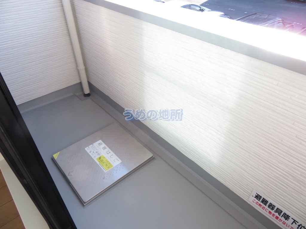 バルコニー　バルコニー