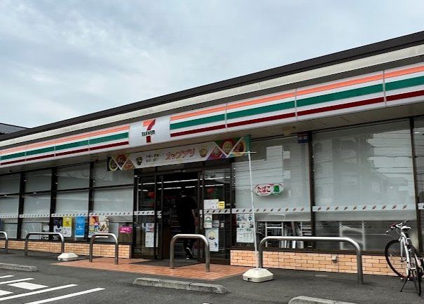 コンビニ　セブンイレブン小平花小金井4丁目店（コンビニ）まで70m