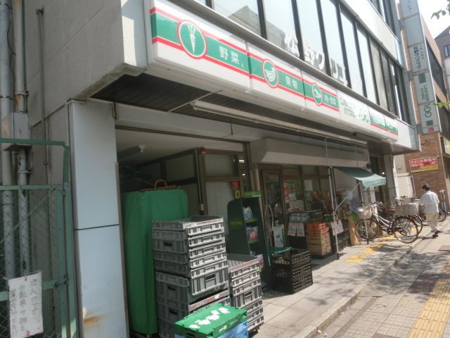 コンビニ　ローソンストア100草加松原団地駅前店（コンビニ）まで692m