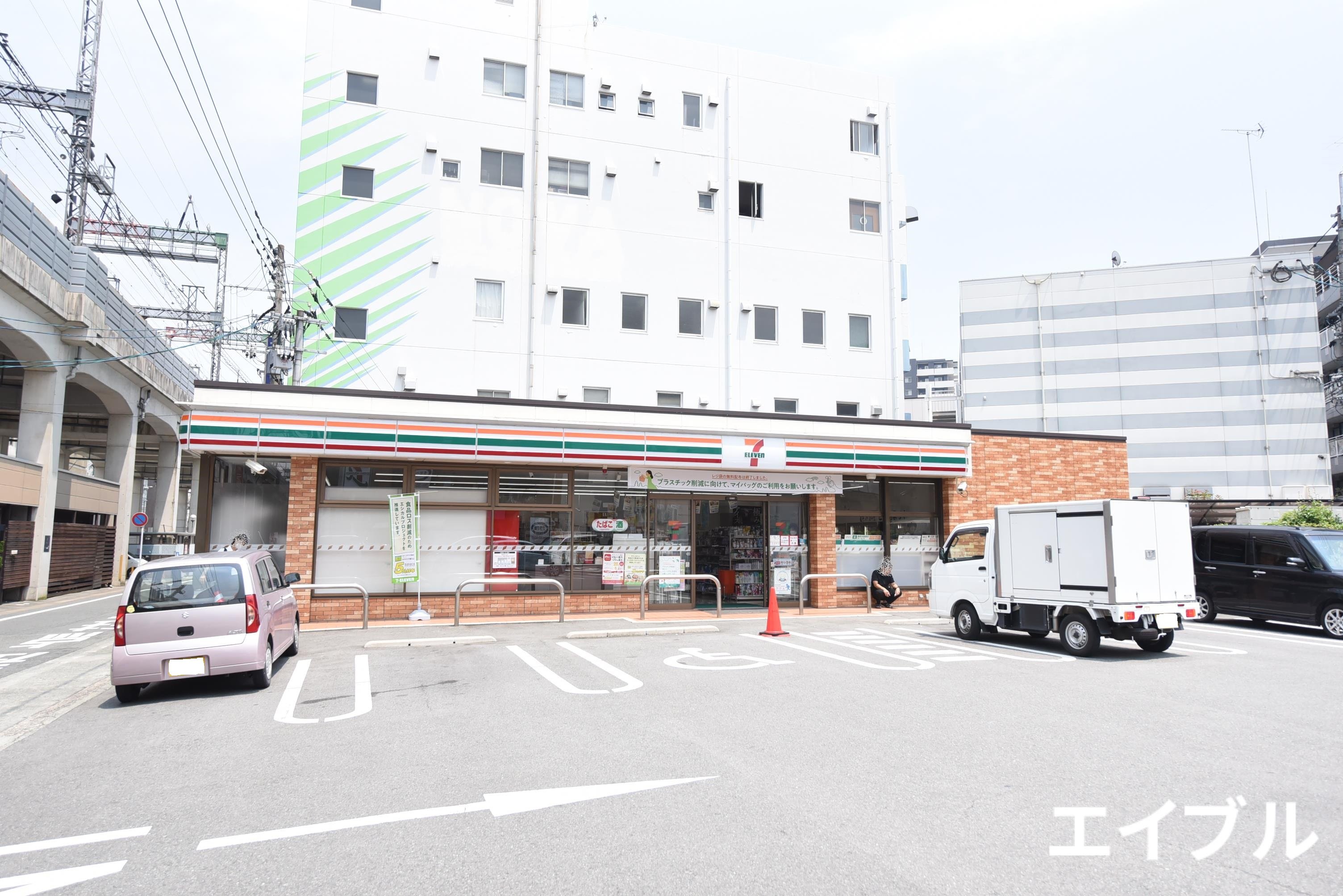 コンビニ　セブンイレブン久留米天神町店（コンビニ）まで164m