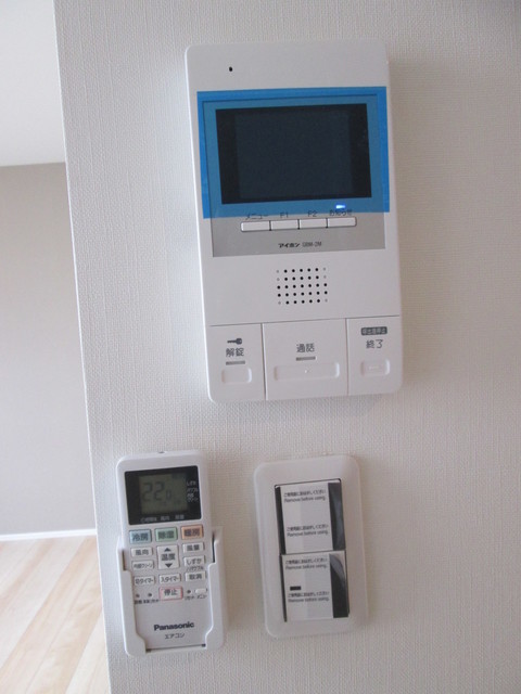 セキュリティ　モニター付インターホン