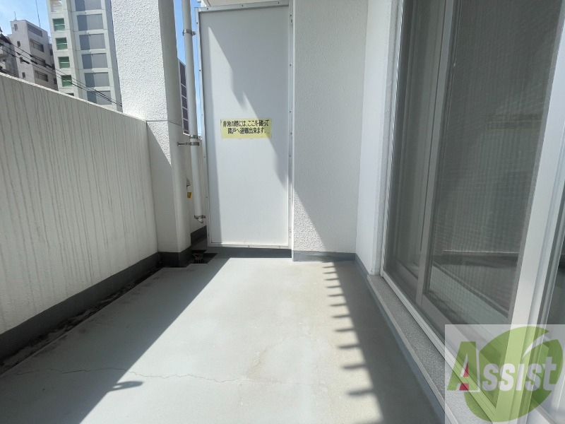 バルコニー　バルコニーです。洗濯物を干したり一息ついたりできますね！