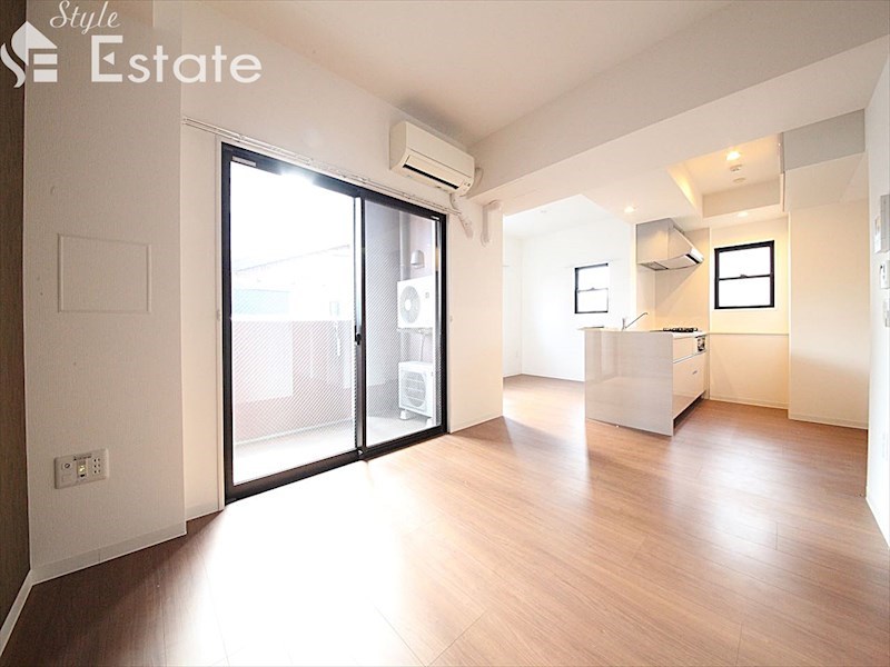 居室・リビング　内装