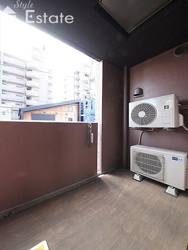 バルコニー　バルコニー