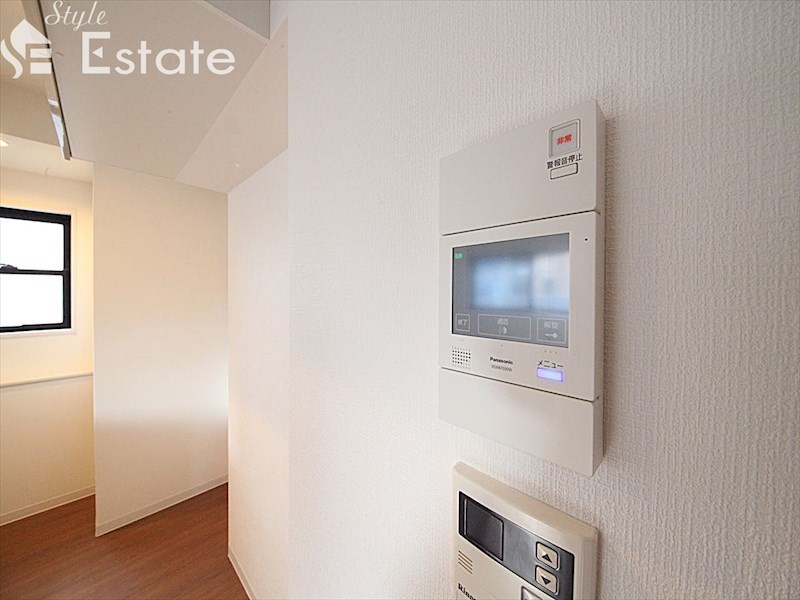 セキュリティ　モニター付きインターホン